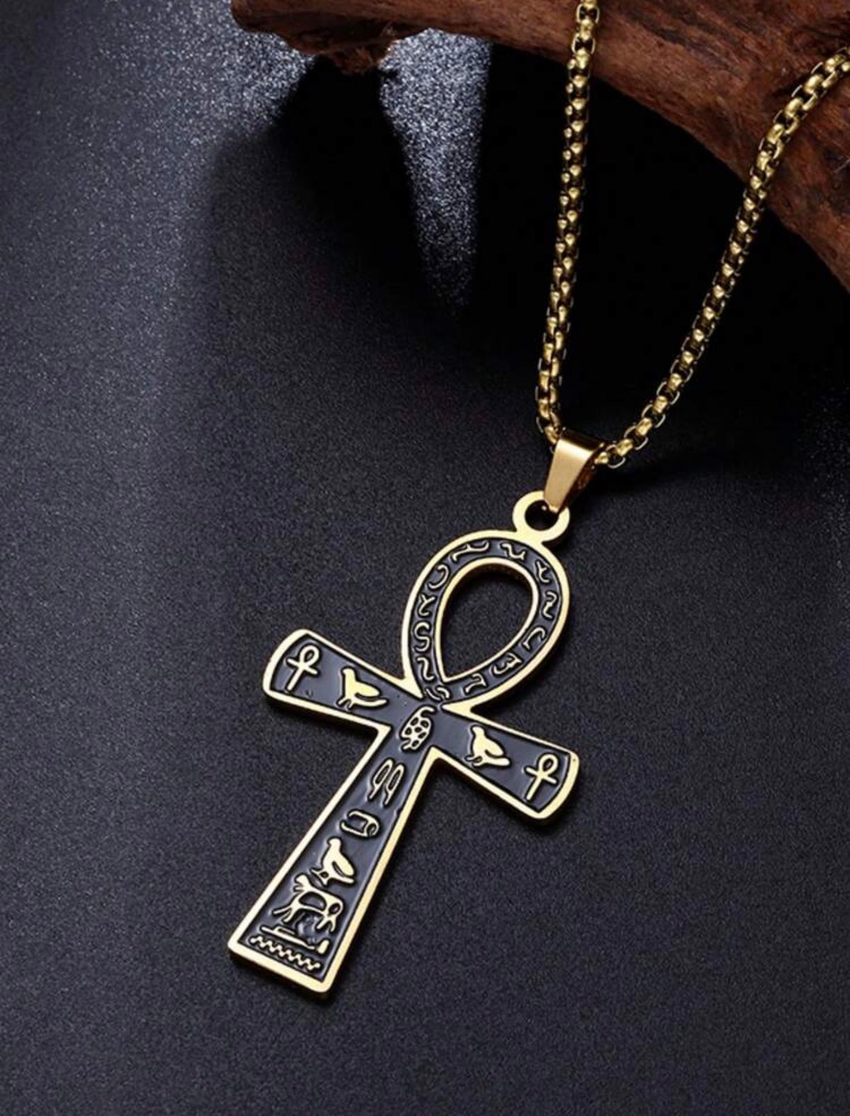 Colar com pingente Cruz de Ankh